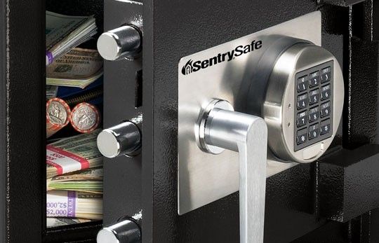 SentrySafe Deposit Safe DH-074E 02